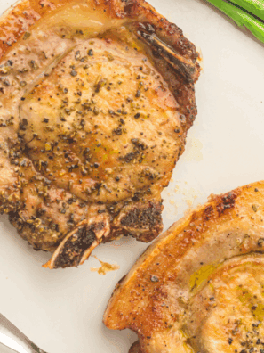 TGI Fridays Pepper Crusted Pork Chops Recipe