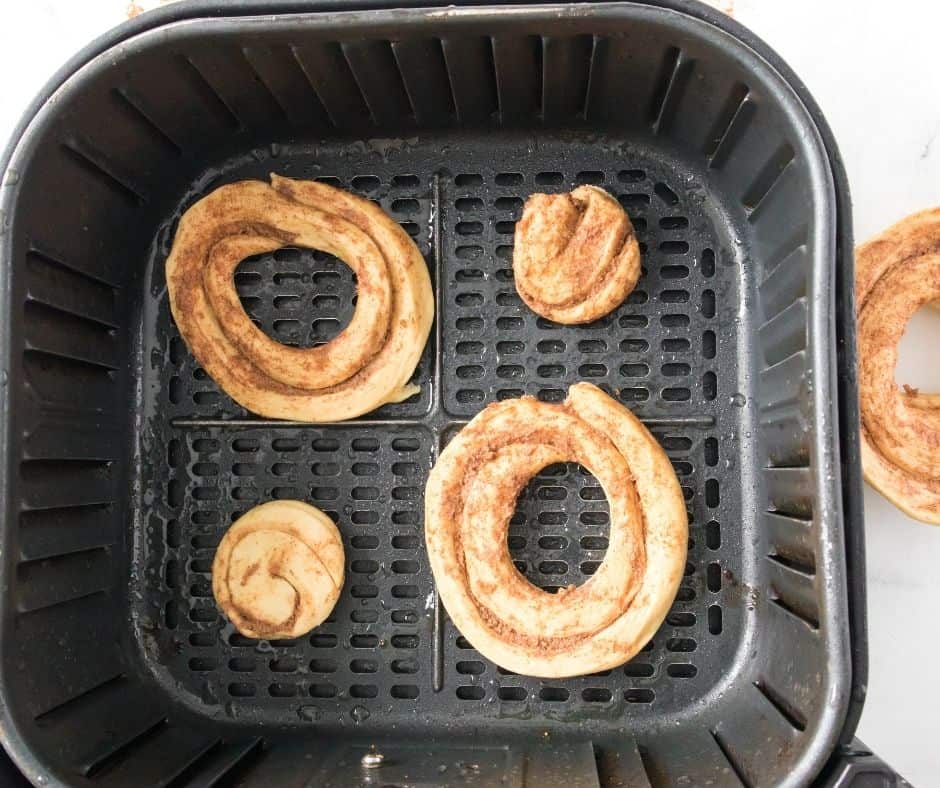 Air Fryer Cinnamon Roll Donuts