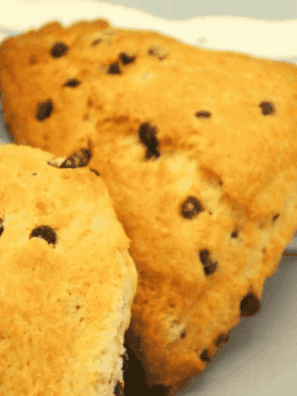 Air Fryer Chocolate Chip Scones