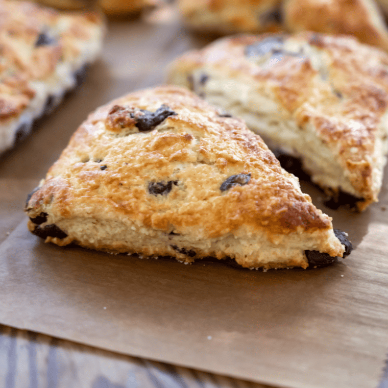 Air Fryer Homemade Chocolate Chip Scones