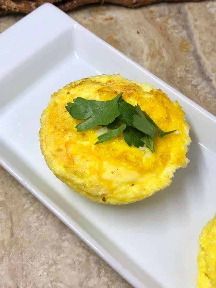 air-fryer-cheesy-egg-muffin-recipe-keto-friendly-fork-to-spoon