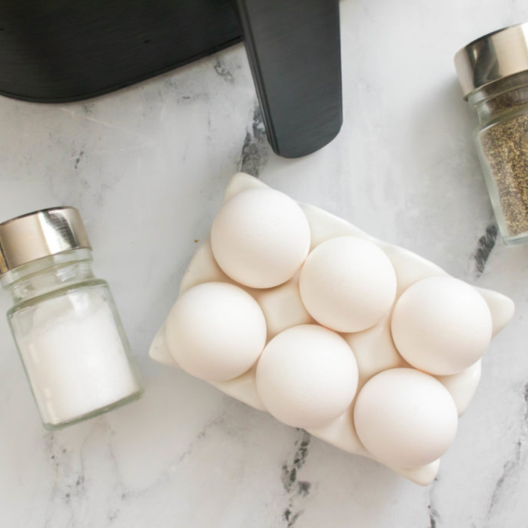 Ingredients needed for Air Fryer Broccoli and Cheddar Cheese Quiche.