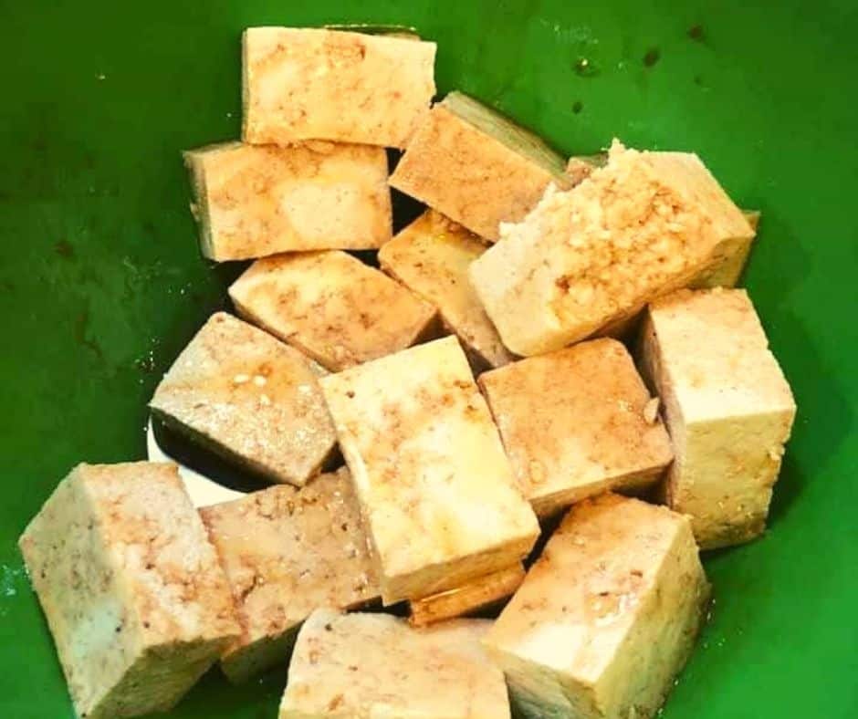 Crispy Air Fryer Tofu (How to Make Crispy Tofu)