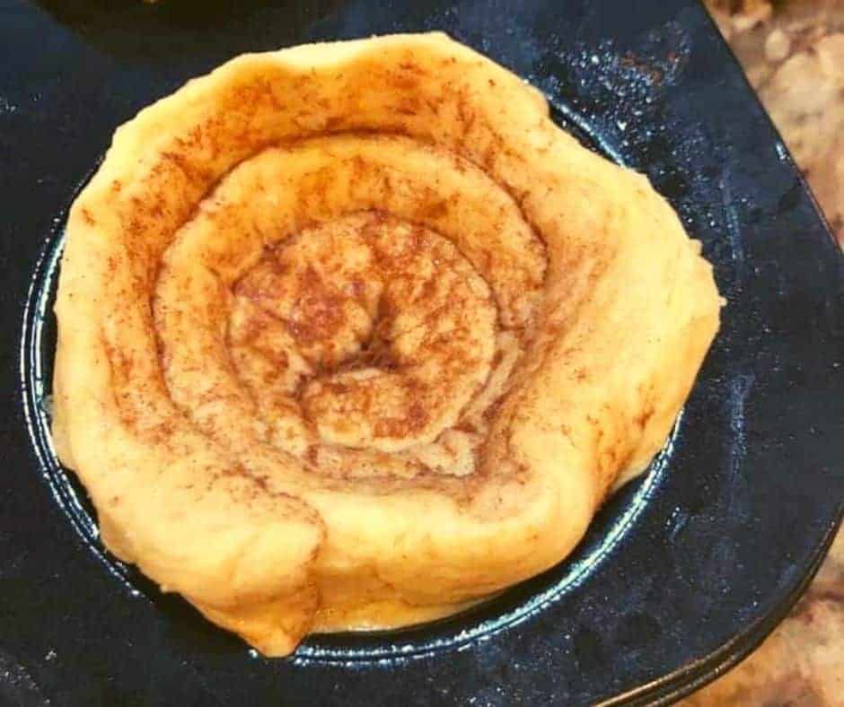 Cinnamon Rolls in Muffin Tin
