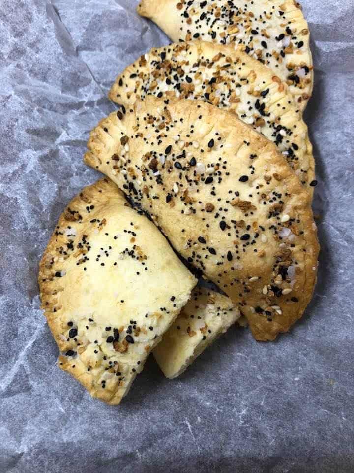 Air Fryer, Everything Bagel Breakfast Pockets