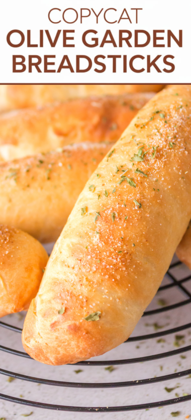 These homemade copycat Olive Garden breadsticks are soft, buttery, garlicky, and irresistibly pillowy—perfect for recreating the restaurant experience in your own kitchen.