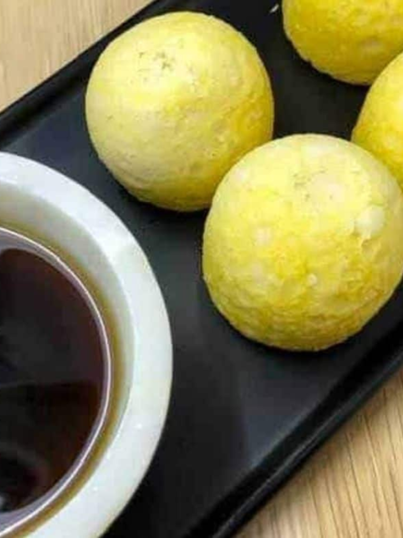 Air Fryer Chocolate Chip Pancake Bites Fork To Spoon