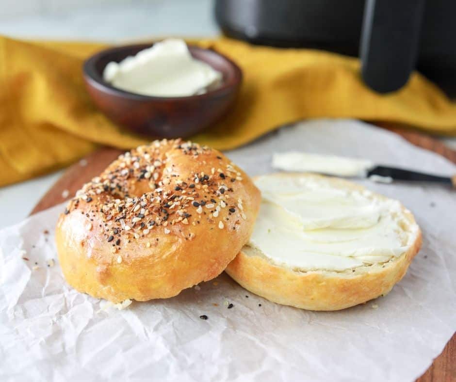 How To Make Easy Air Fryer Everything Bagels