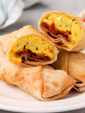 Air Fryer Breakfast Egg Rolls