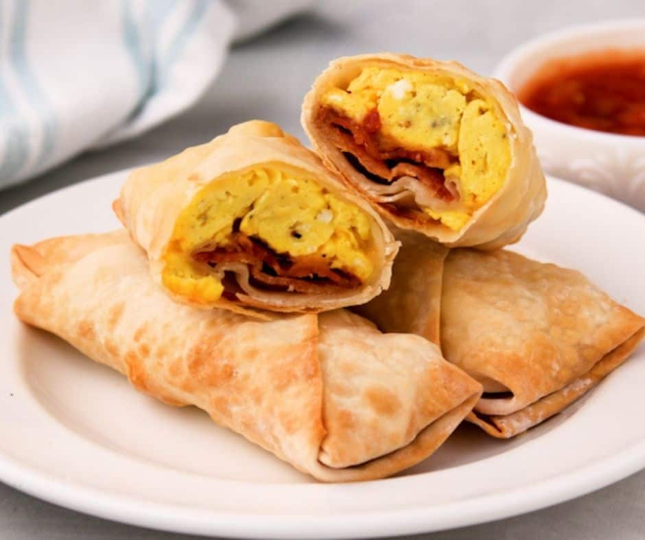 Air Fryer Breakfast Egg Rolls