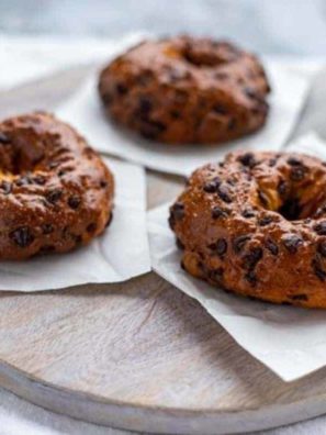 Air Fryer Chocolate Chip Bagels