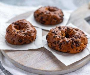 Air Fryer Chocolate Chip Bagels