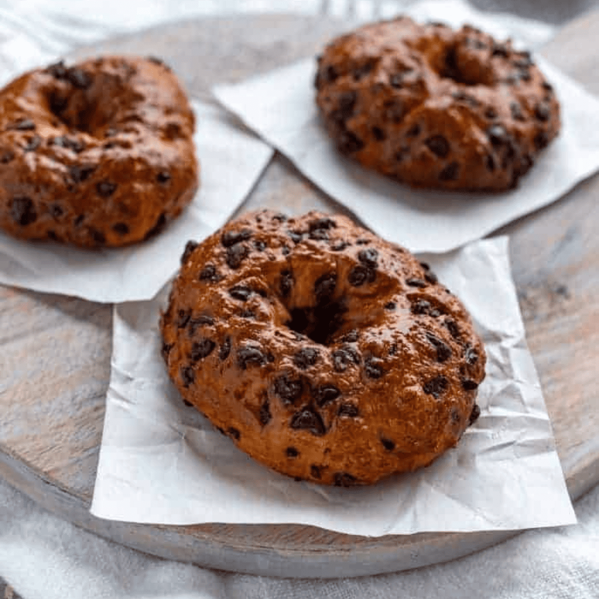 Air Fryer Chocolate Chip Bagels