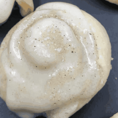 Air Fryer Cinnamon Roll Cookies