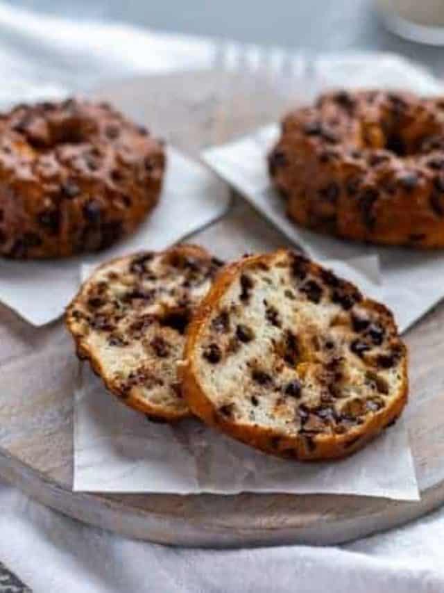 cropped-Air-Fryer-Chocolate-Chip-Bagels-1.jpeg