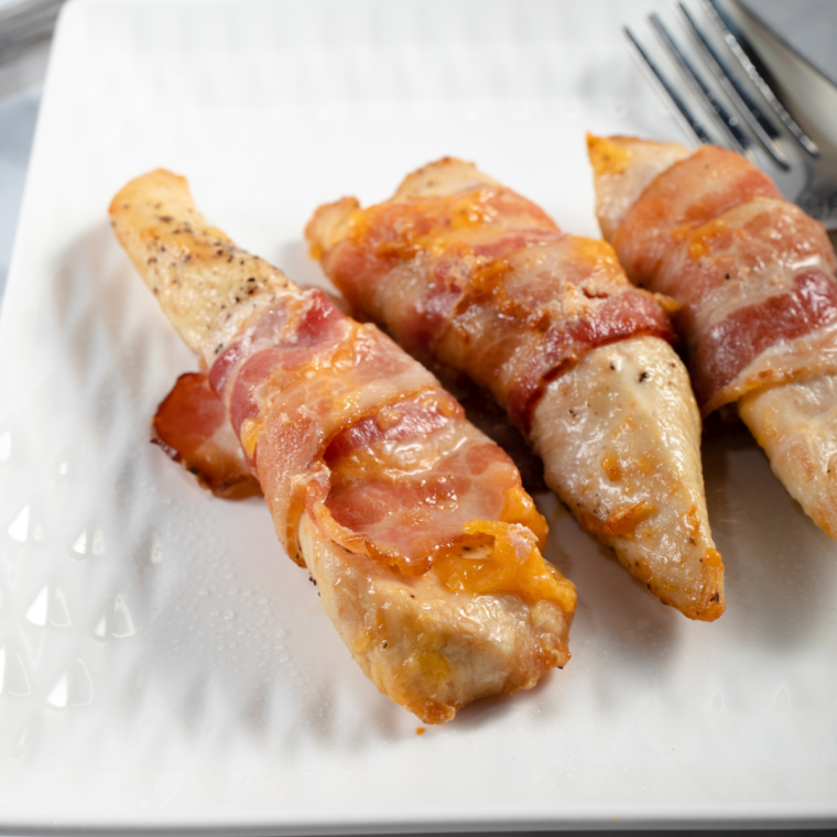 Air Fryer Cheesy Bacon Wrapped Chicken (9)