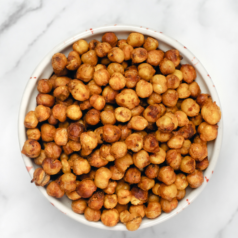 Air Fryer Onion and Garlic Roasted Chickpeas