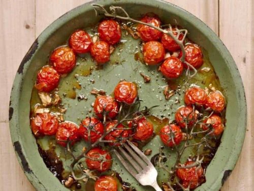 https://forktospoon.com/wp-content/uploads/2020/08/Air-Fryer-Roasted-Cherry-Tomatoes-1-500x375.jpg