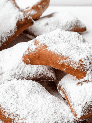 Copycat Cracker Barrel Beignets