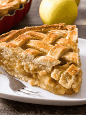 Golden, flaky air fryer apple pie with cinnamon-spiced apple filling.