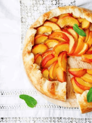 Easy Air Fryer Peach Crostata