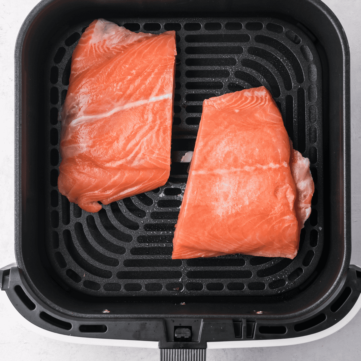 Frozen salmon in the air fryer 