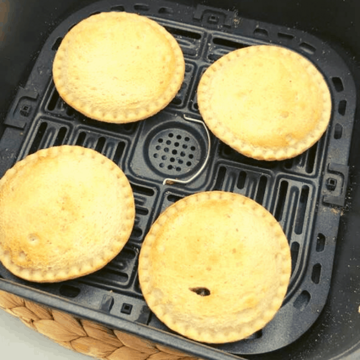 HOW TO AIR FRY A SMUCKER’S NUTELLA SANDWICH UNCRUSTABLE Fork To Spoon