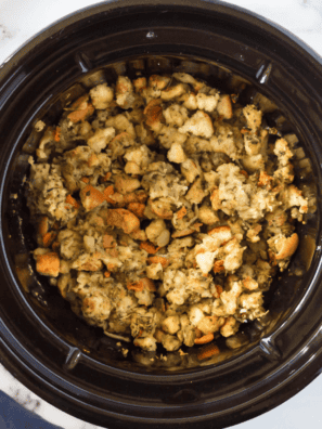 How to Make Stovetop Stuffing in the Crockpot - easy 4-ingredient slow cooker stuffing recipe
