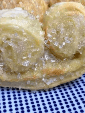 Air Fryer French Palmier &ndash; crisp, buttery, and flaky palmiers made quickly in the air fryer. Perfect for a sweet snack or elegant dessert in minutes.