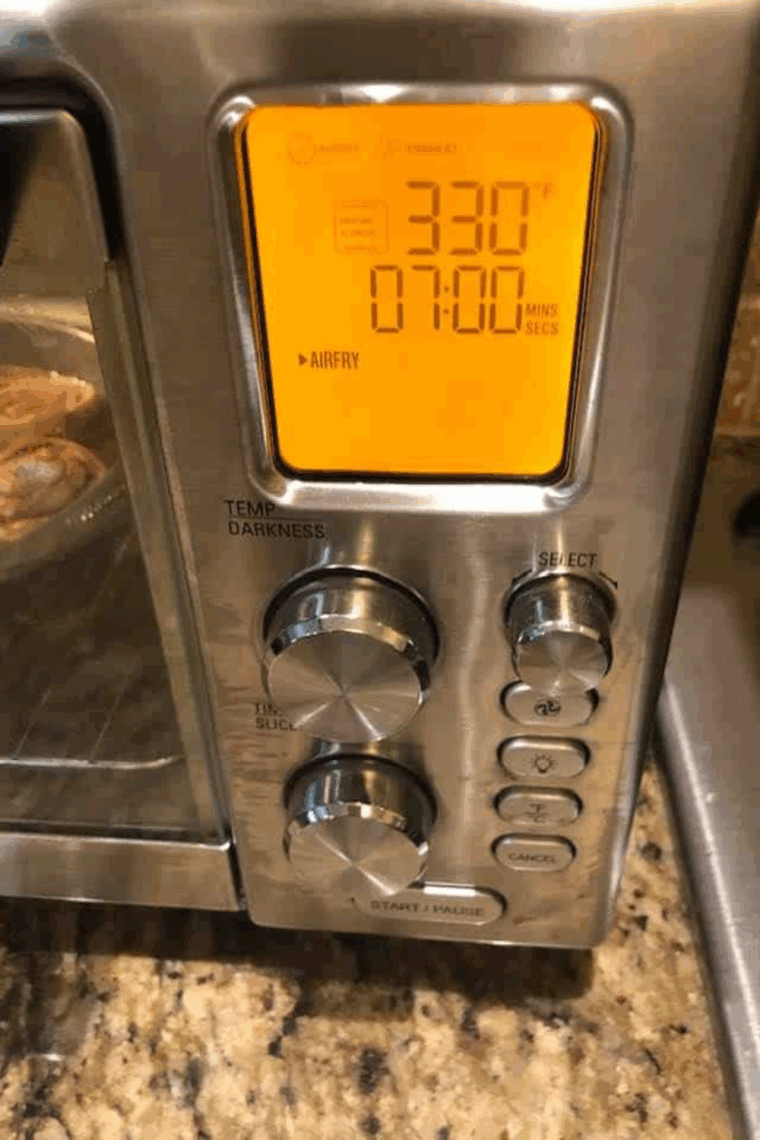 Place your Cracker Barrel Buter Pecan Sticky Buns into the air fryer.