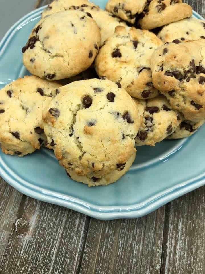 Air Fryer Cake Mix Chocolate Chip Cookies - Fork To Spoon