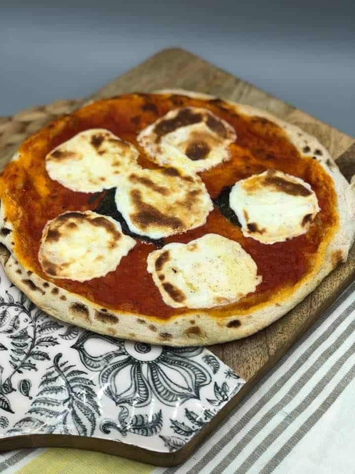 Air Fryer Margherita Pizza