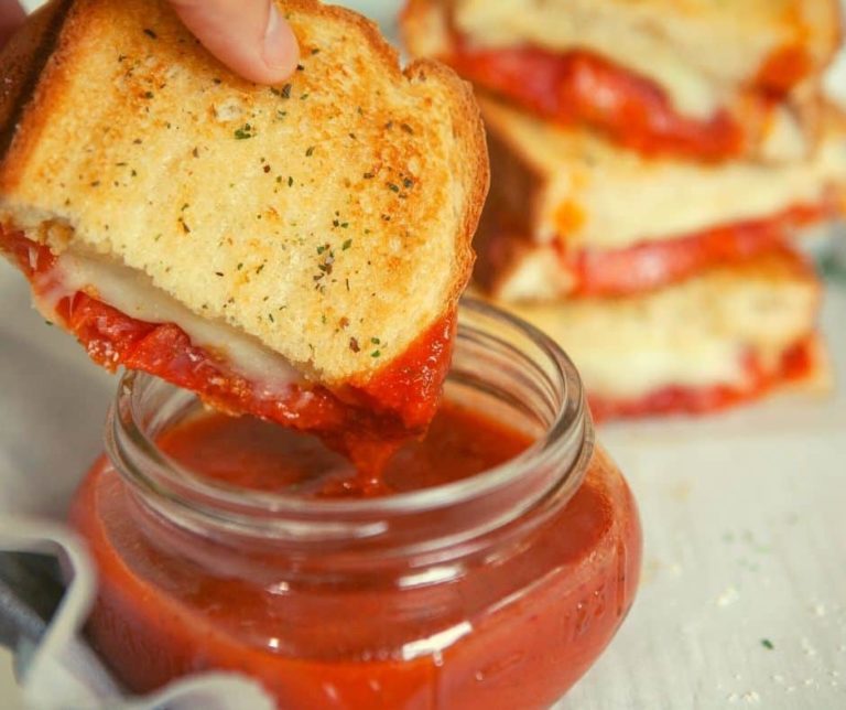 Air Fryer Pepperoni Grilled Cheese