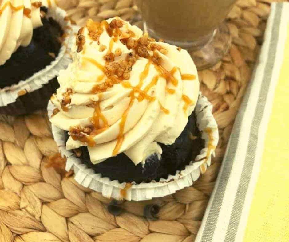 air-fryer-chocolate-cupcakes-fork-to-spoon