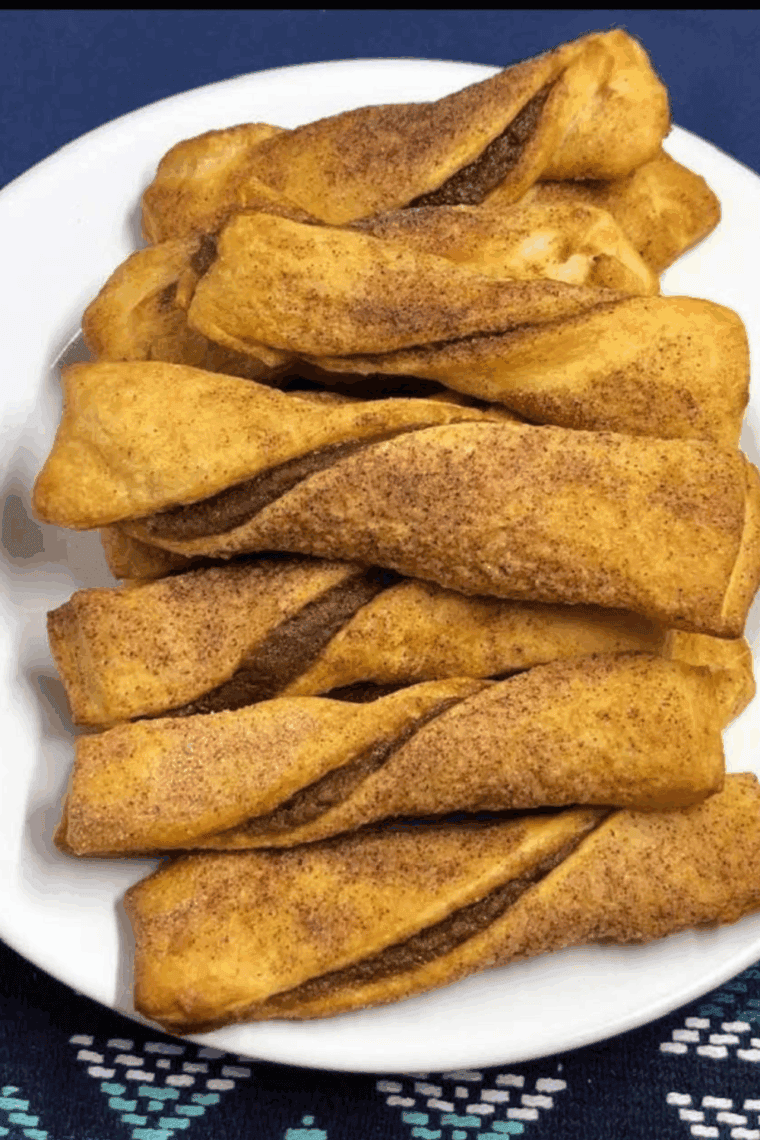 golden-brown apple pie Danish twists filled with cinnamon-spiced apples and topped with cinnamon sugar