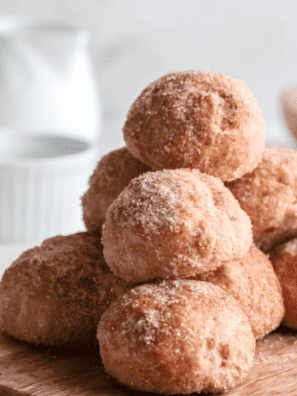 Air Fryer Cinnamon Sugar Donut Holes (10)