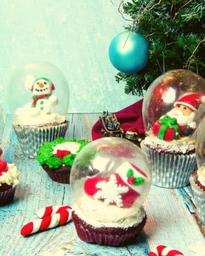 Air Fryer Christmas Red Velvet Snow Globe Cupcakes