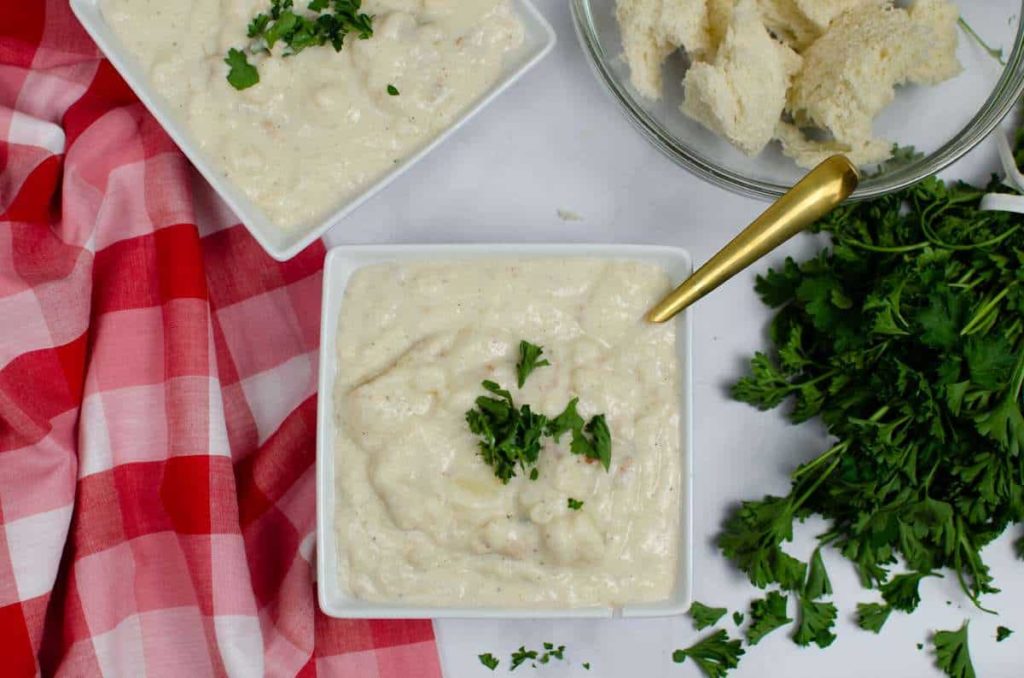 Instant Pot Clam Chowder