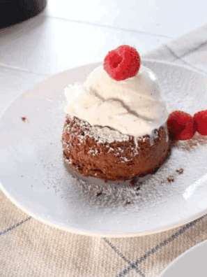 Domino's Chocolate Lava Crunch Cakes Recipe