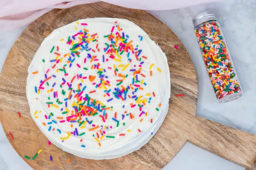 How To Make A Cake In The Air Fryer - Fork To Spoon