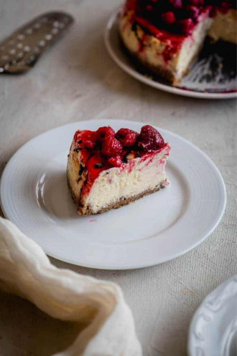 Instant Pot Strawberry Cheesecake