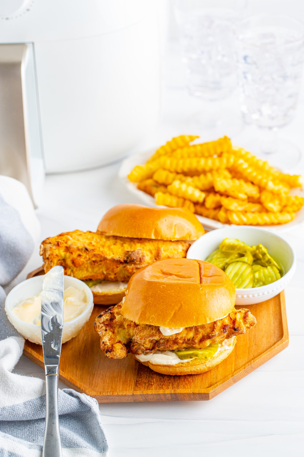 Air Fryer Popeyes Chicken Sandwich (Copycat) Fork To Spoon
