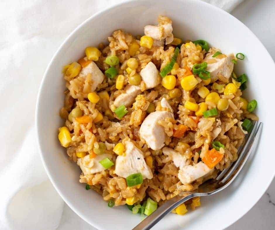 Do you love fried rice, but don't have the time to make it? Well, your favorite dish can now be made in minutes with an Instant Pot! This chicken fried rice is easy to make and just as delicious as if you spent hours slaving over a hot stove. So fire up your Instant Pot and get started on this amazing dish!