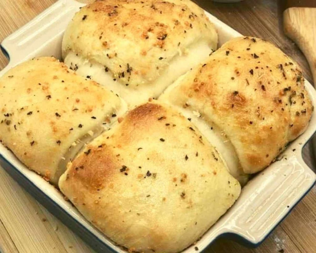 Air Fryer Cheese Stuffed Garlic Rolls