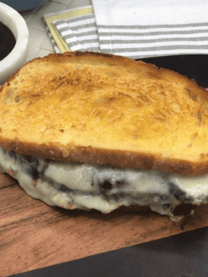 Air Fryer Meatloaf Sandwich