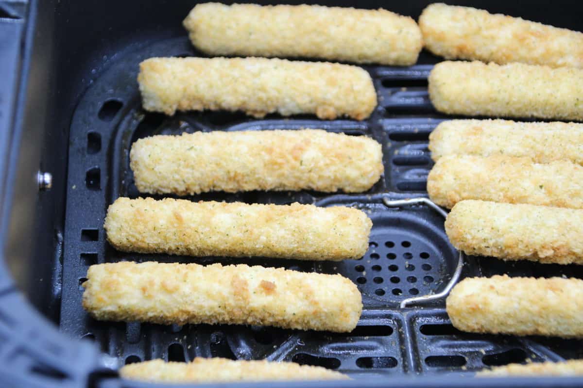 Air Fryer Trader Joe's Mozzarella Sticks Fork To Spoon