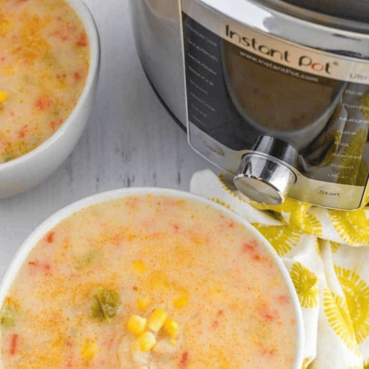 Instant Pot Creamy Corn Chowder