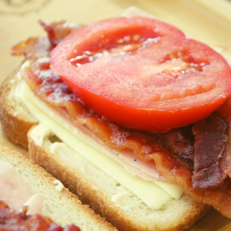 Air Fryer Bacon And Tomato Grilled Cheese  