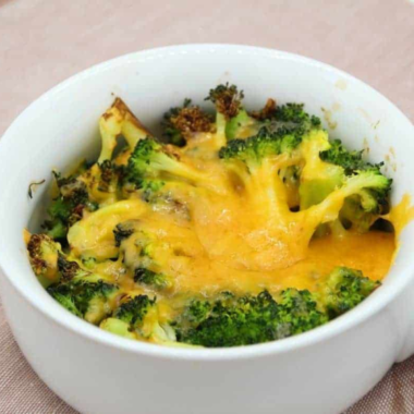 Air Fryer Broccoli and Cheese Sauce