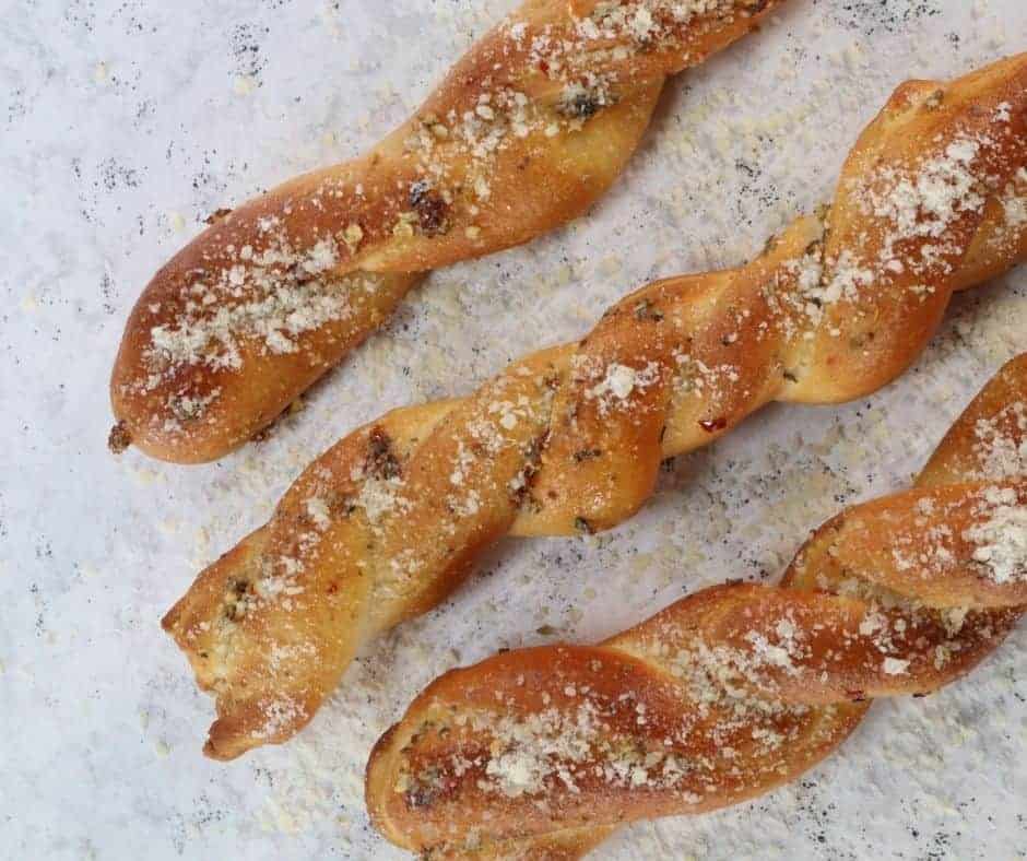 Air Fryer Copycat Domino’s Bread Twists